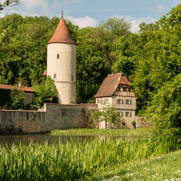 Dinkelsbühl, Stadtmauer Parkwächterhäuschen mit Faulturm