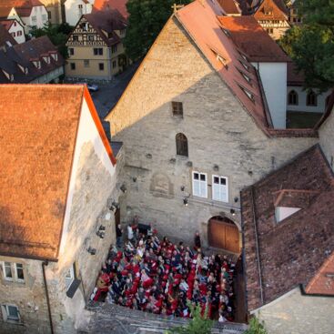 Blick vom Toppler Theater aus dem RothenburgMuseum